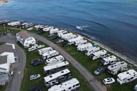 Best Campgrounds With Waterfront Picnic Areas